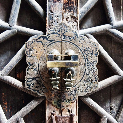 ��������