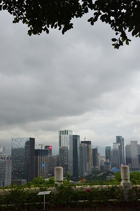 ����ɽԶ��