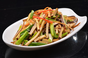 ��м�����