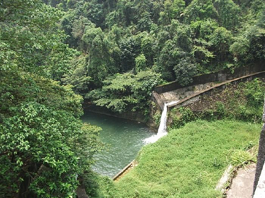 ��ɽ����