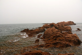 ���е���ʯ