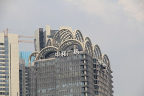 ¥������