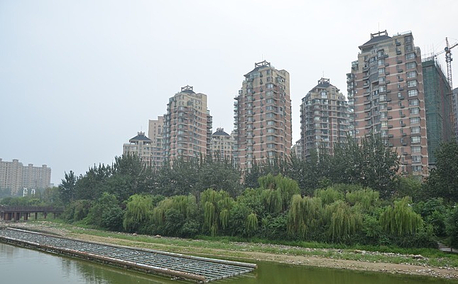 �Ӱ��ߵ�סլ¥