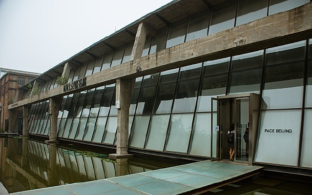 ¥������