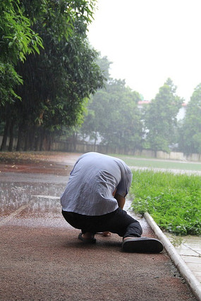 �ܵ��ϵ���