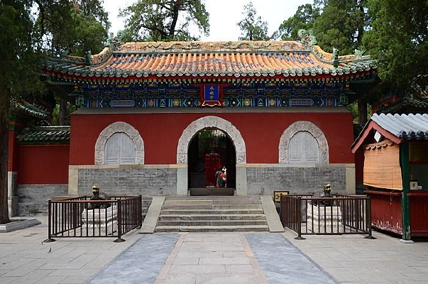 ������԰������