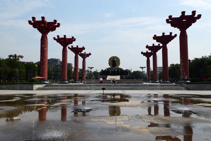 大唐不夜城的开元广场