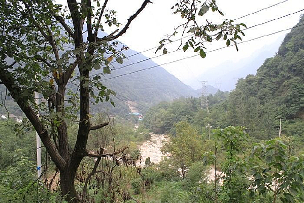 ���ص���