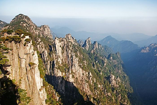 ����ɽ�¾���