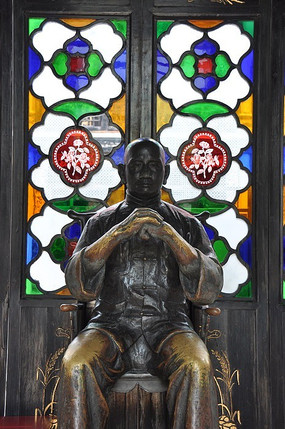 佛山祖庙叶问铜雕像