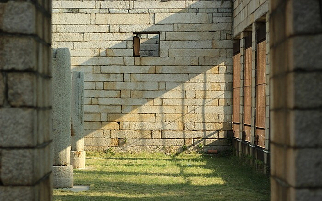 Ȫ���徻��