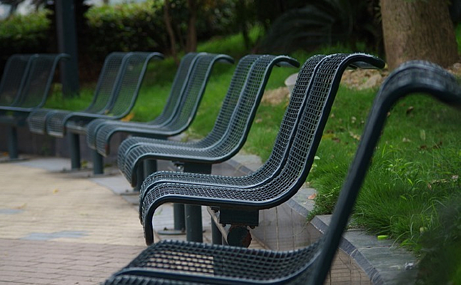 ��԰����