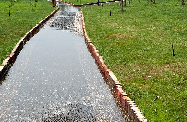 ���ߵ�ʯ�ӵ�