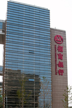 �������б�������