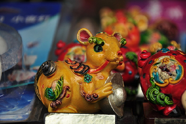 ��Ԫ������