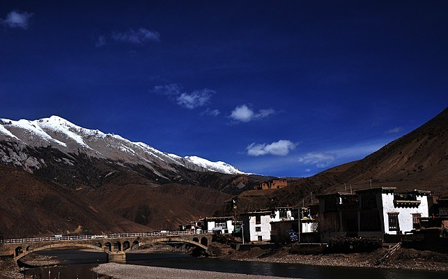 ���ظ�ɽ����