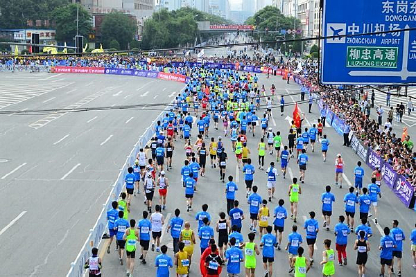 ����������