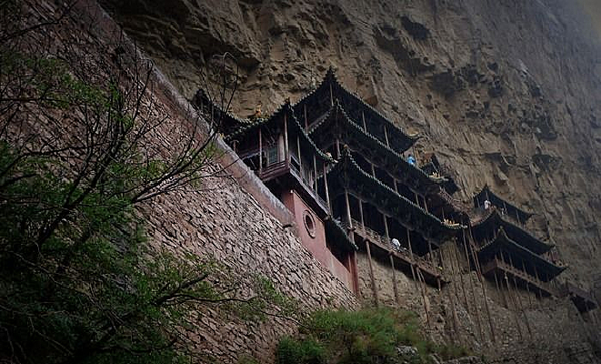 ɽ��������