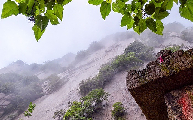 ��ɽ�ұڶ���