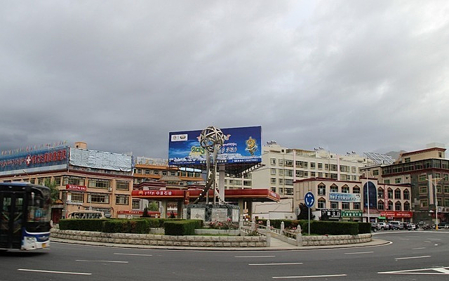 ����������