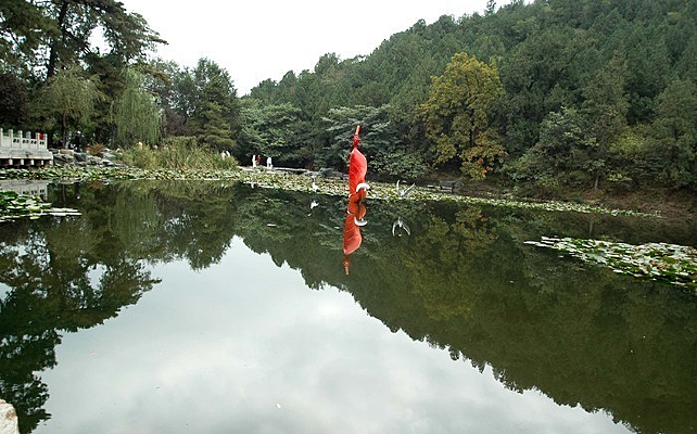 ������ɽ��԰