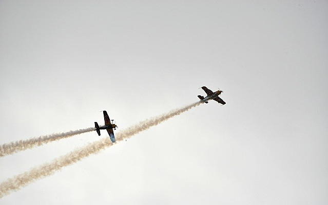 �ɻ����б���