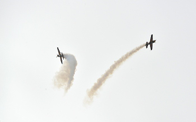 ���к��ձ���