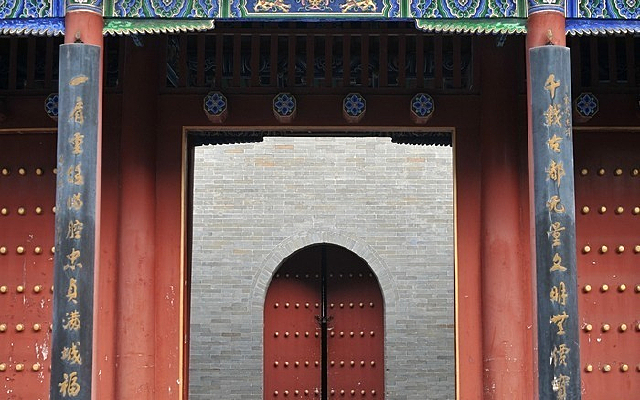 ֣�ݳ�����