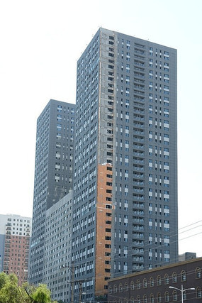 ���˴���