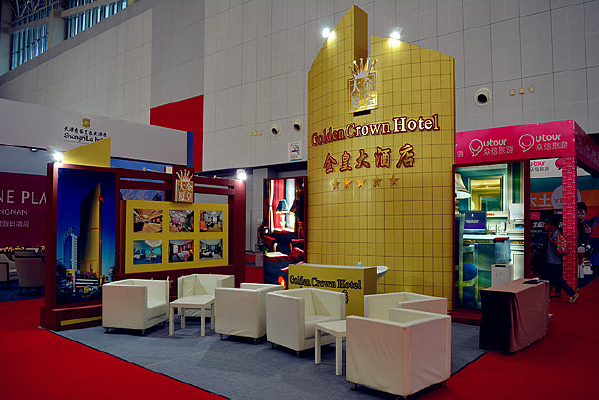 ����ʽչ��