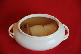 ���׾�������