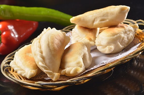 �������Ӻ�