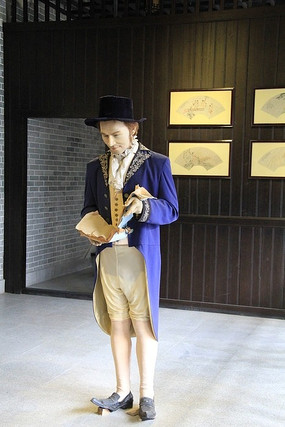 民国时期洋人雕塑