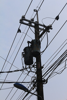 �����еĵ��߸�