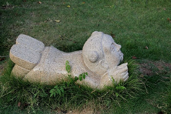 ſ�ڵ��ϵ�С��