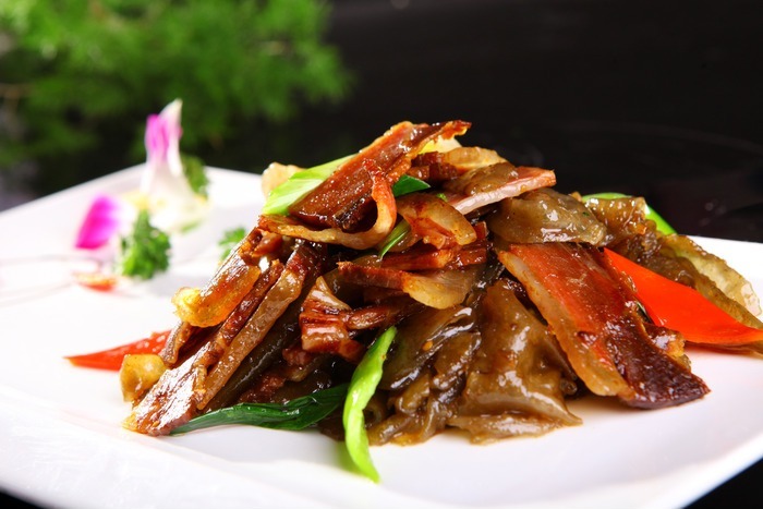 红薯粉炒腊肉