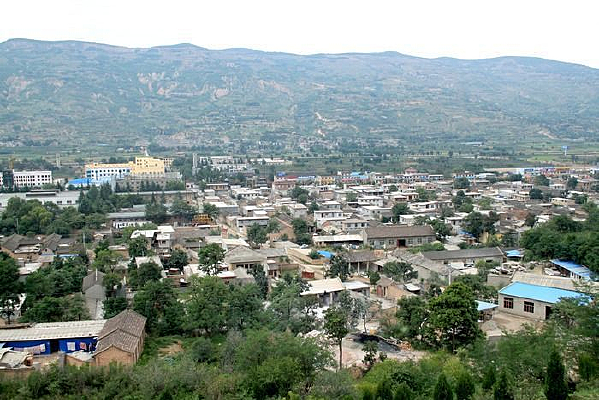 ɽ����Ӹ��