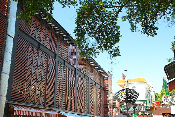 ����С�Խ�