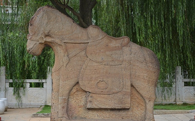 ʯ������