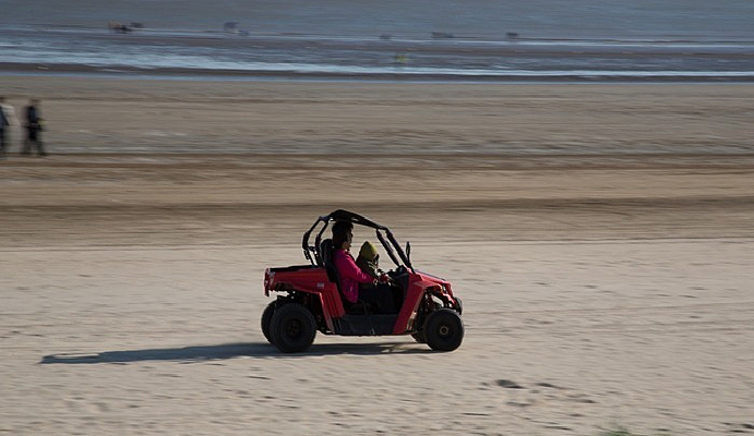 ɳ̲Ħ�����м�ʻ