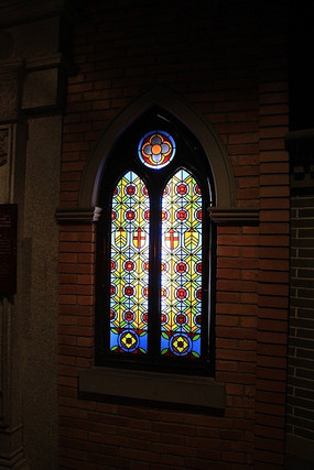 ���Ϻ�����