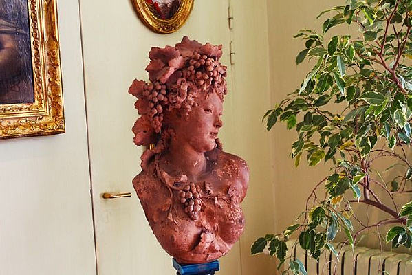 ͷ������