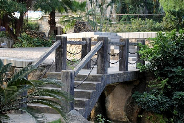 ��԰С����ˮ