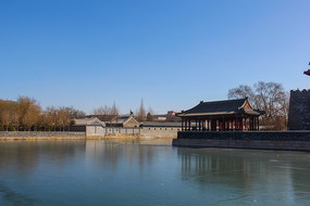 �ʹ�����