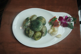 ��ɫ����