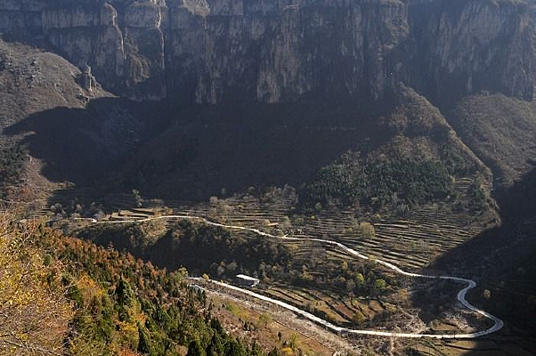 ɽ����Ĵ�ׯ