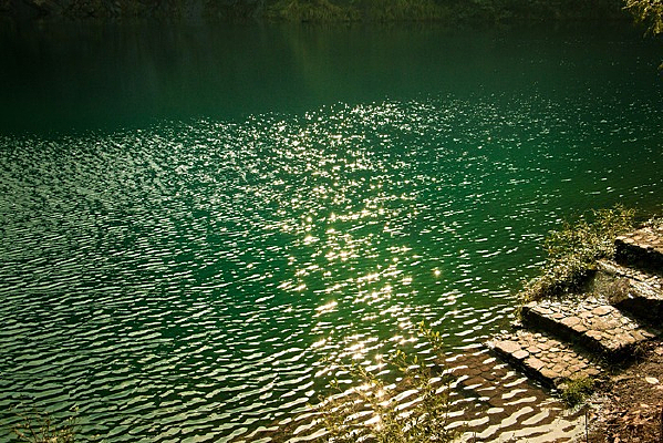 ����̨��