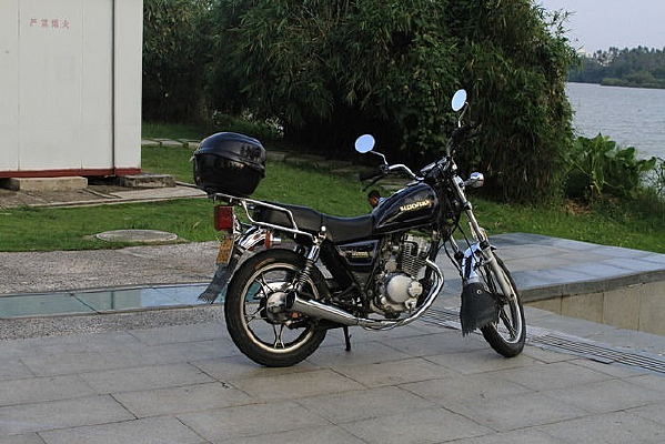 ����Ħ��