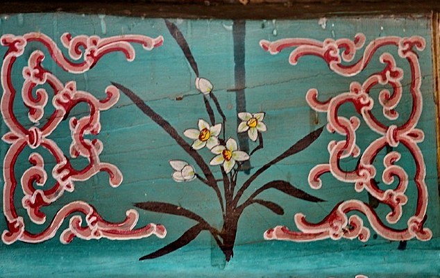 ��ɫ����