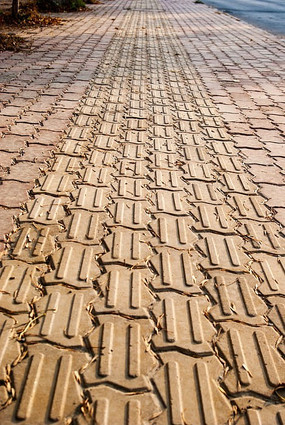 ���Ի����